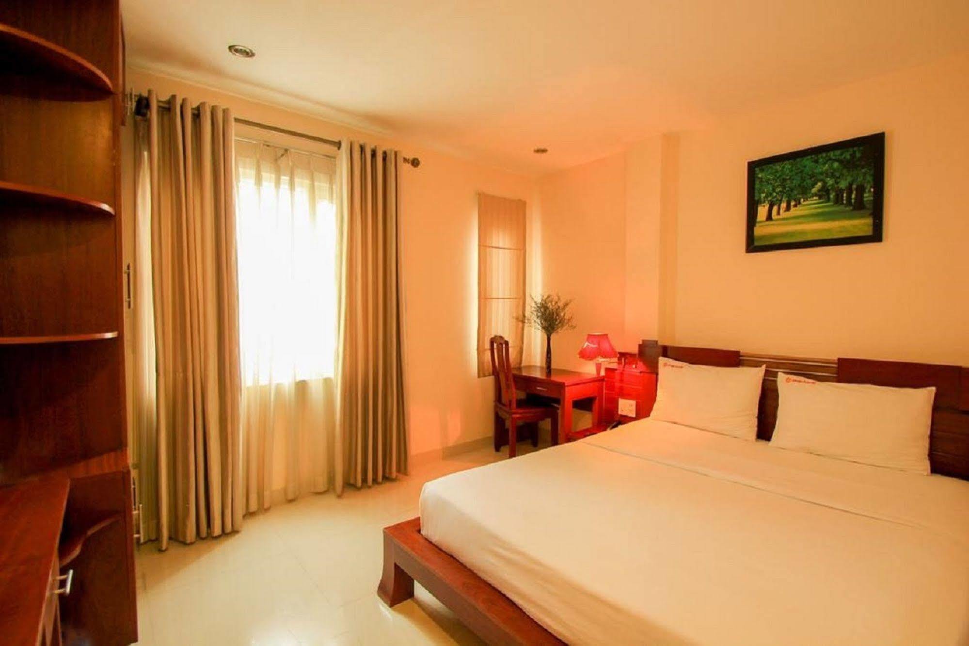 Ipeace Hotel - Bui Vien Walking Street TP. Hồ Chí Minh Ngoại thất bức ảnh