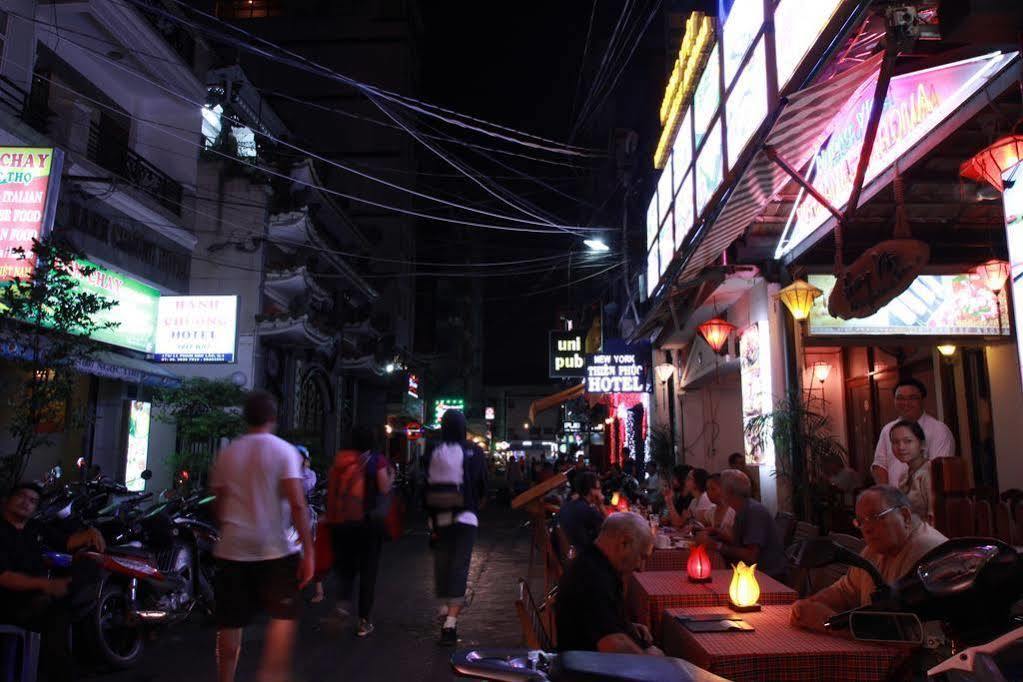 Ipeace Hotel - Bui Vien Walking Street TP. Hồ Chí Minh Ngoại thất bức ảnh