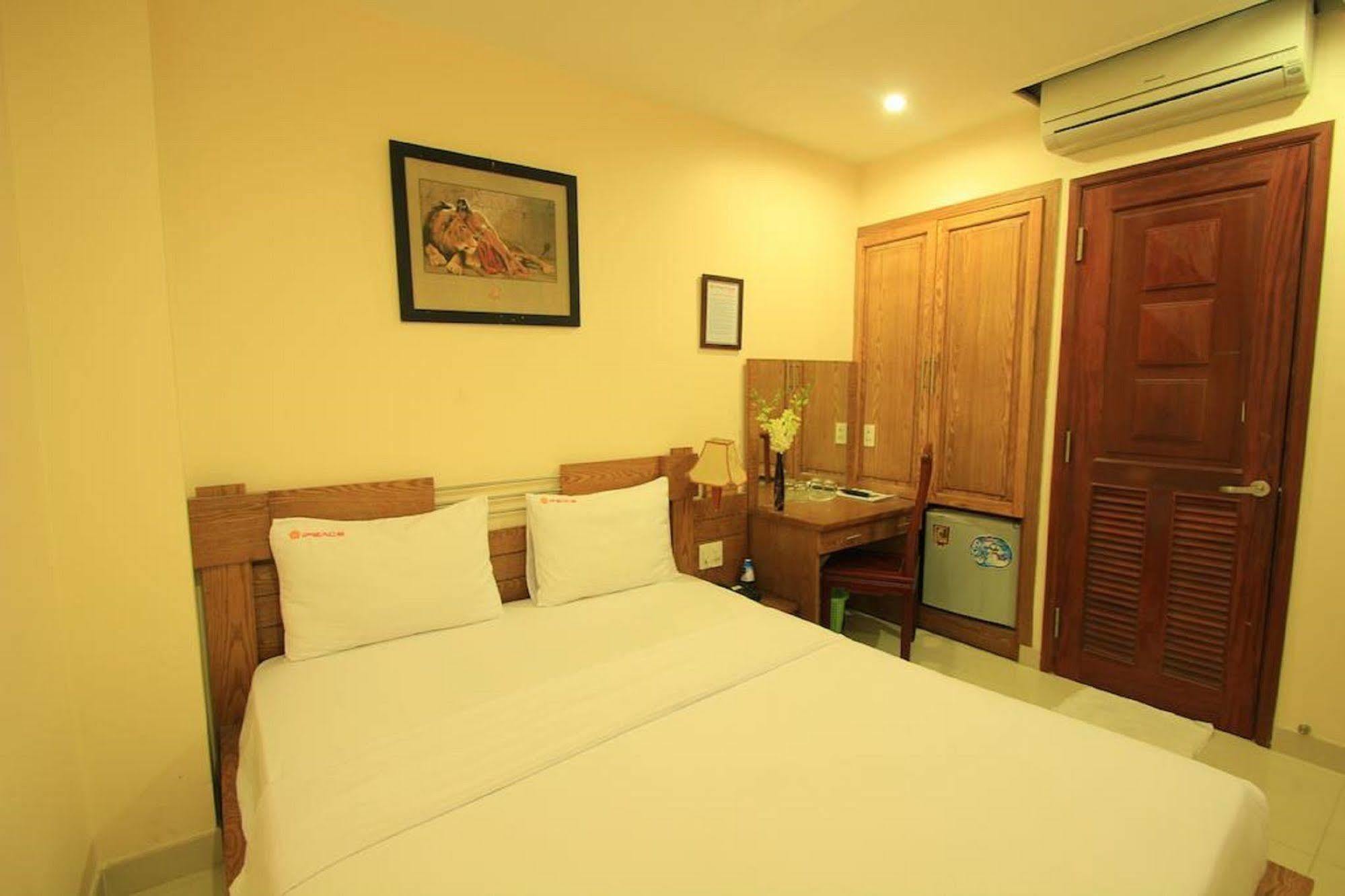 Ipeace Hotel - Bui Vien Walking Street TP. Hồ Chí Minh Ngoại thất bức ảnh